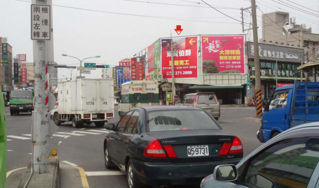 N-0680A-台南市永康區永大路二段與大灣路口